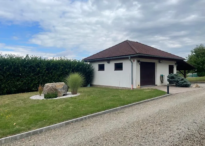 Rodinny Dum Divisov U Benesova, Na Spravedlnosti 276 Willa Vlašim